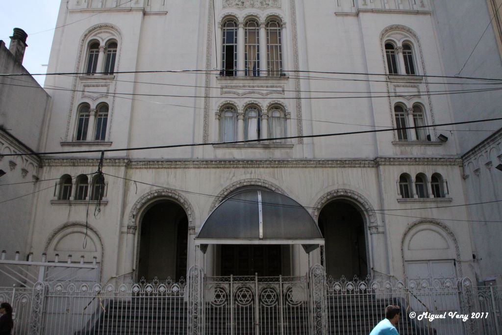 «Sinagoga "Gran Templo Paso"» c/ Paso - Once - Buenos Aires - Argentina by Miguel Veny