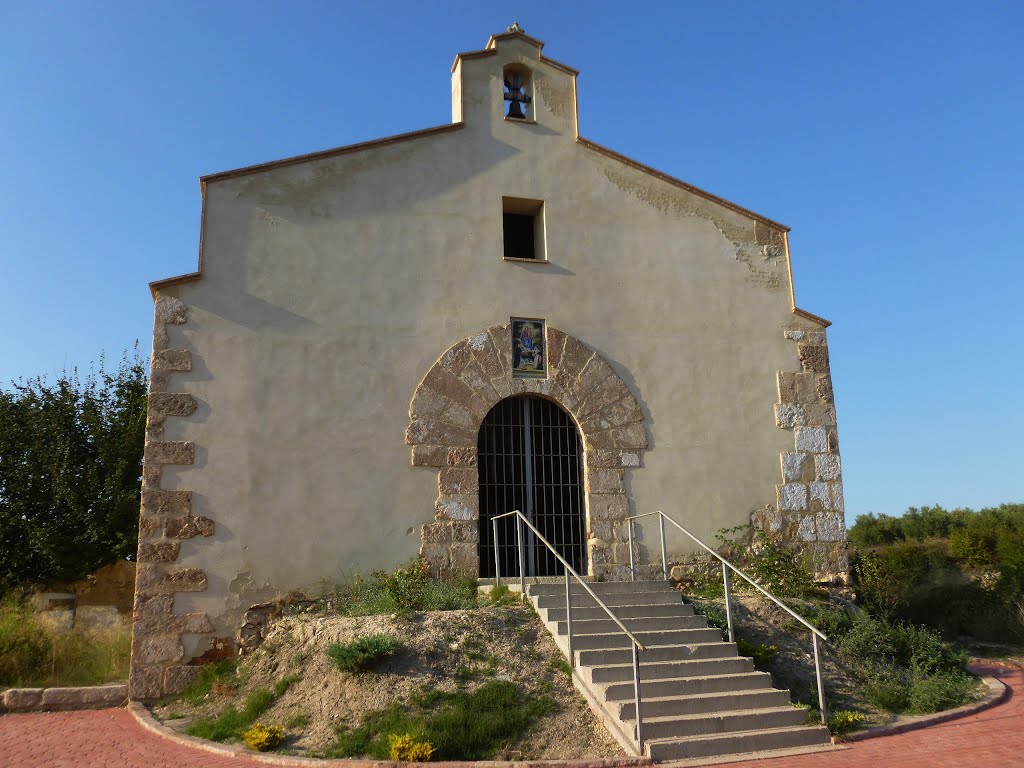 Ermita del Roser by marathoniano