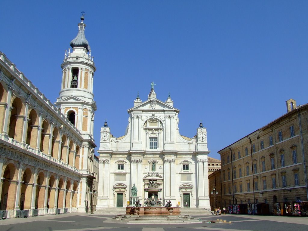 Santuario di Loreto by Massimo Roselli