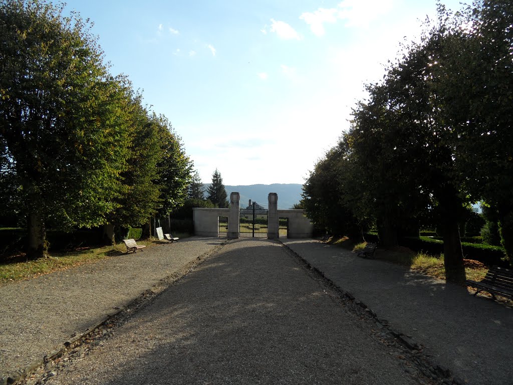 Krásnohorské Podhradie, Park - Krasznahorkaváralja, Park by Lorant