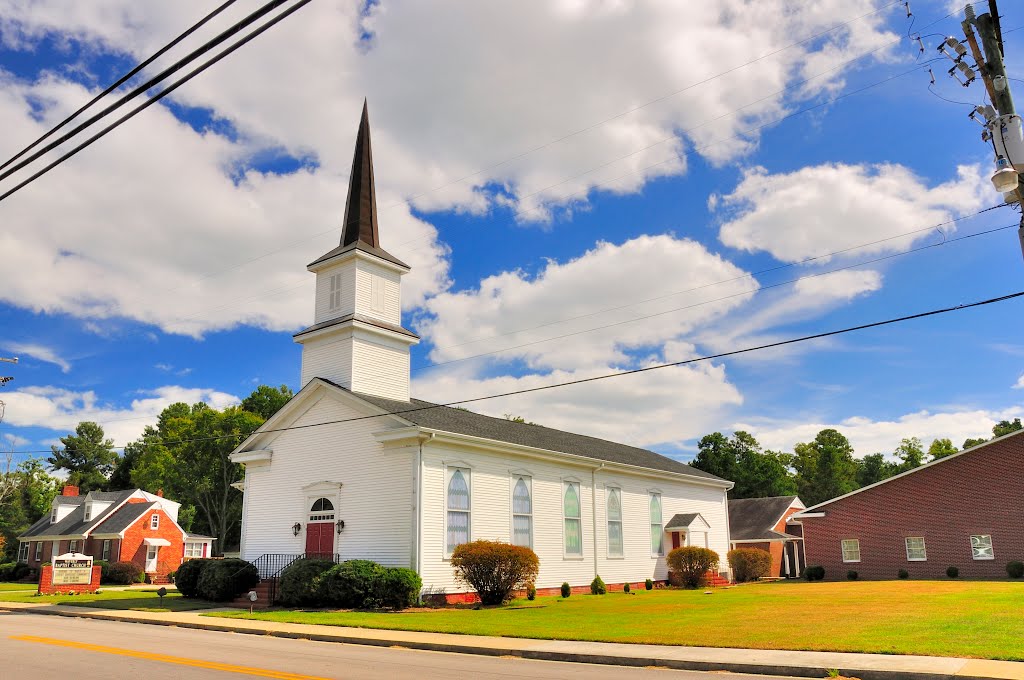 VIRGINIA: SUSSEX: WAVERLY: Waverly Baptist Church, 301 East Main Street by Douglas W. Reynolds, Jr.