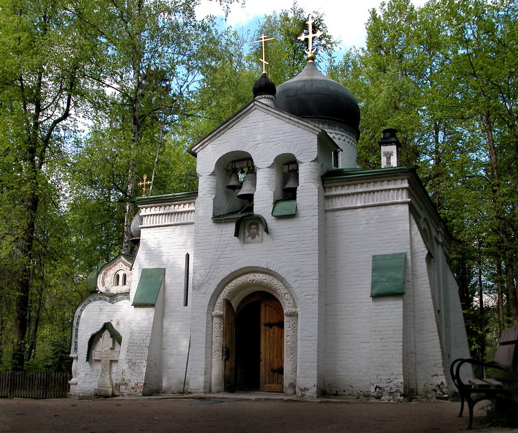 Церковь в усадьбе "Абрамцево".(Church Manor House "Abramtsevo") by Mik2008