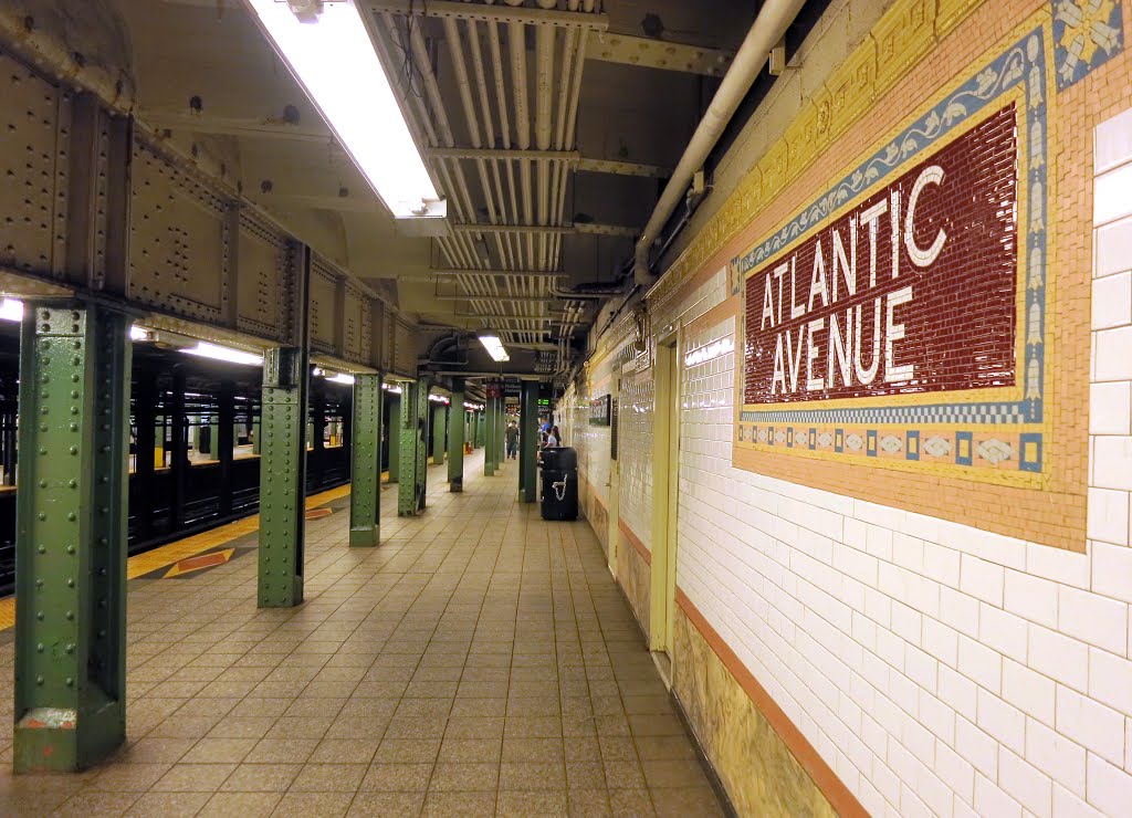 New York, Atlantic Avenue Station by al_ka