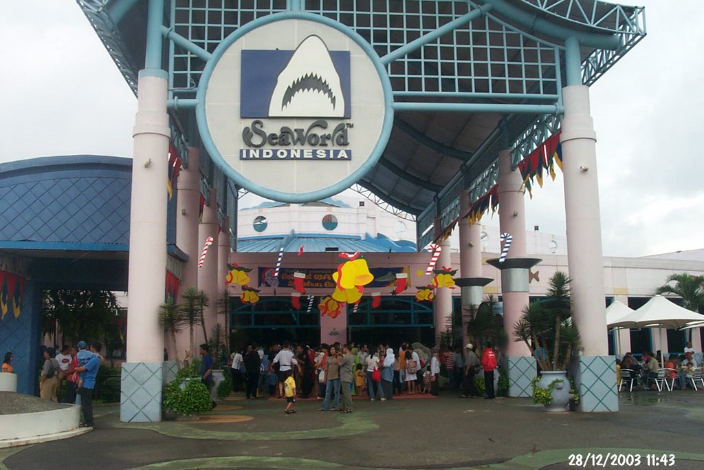 Seaworld Indonesia by namihani