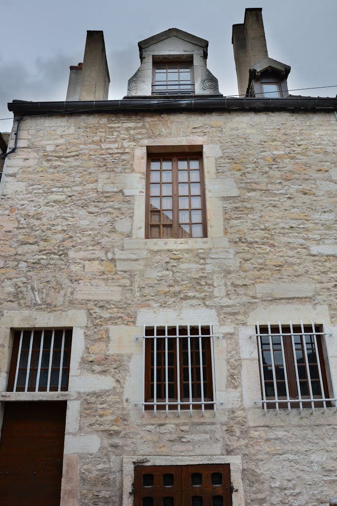 Beaune, Frankreich by Norbert Kurpiers