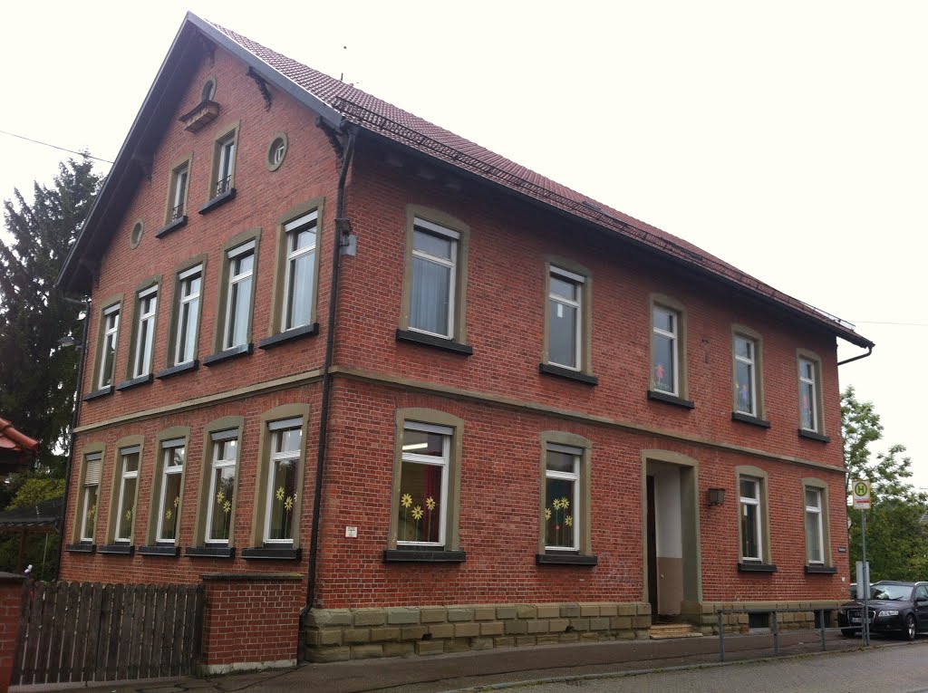 Oberstenfeld-Gronau, Altes Schulhaus by Yasli Esek Jörg