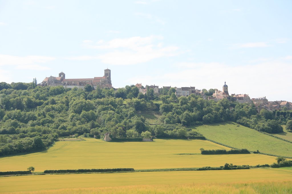 Vezelay - Vue générale by jacquemy