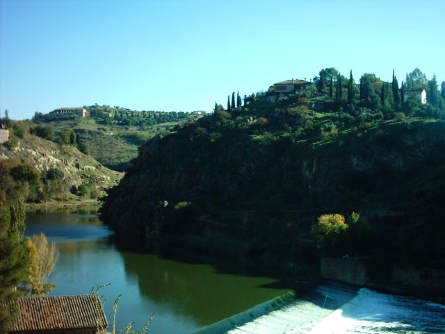 Río Tajo by Mariolega