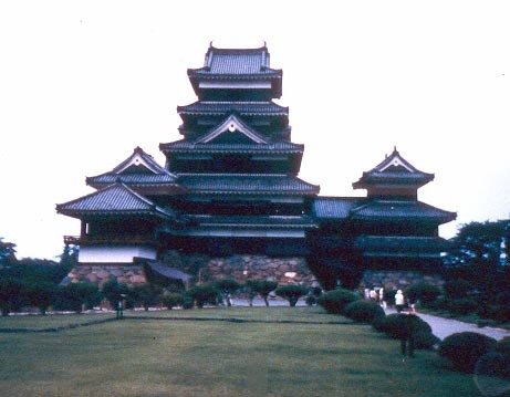 Matsumoto Castle by Ryan Kelly