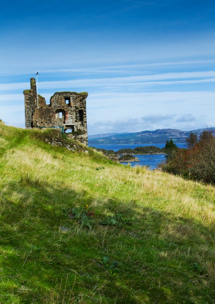 Royal Tarbert Castle by Joe Son of the Rock