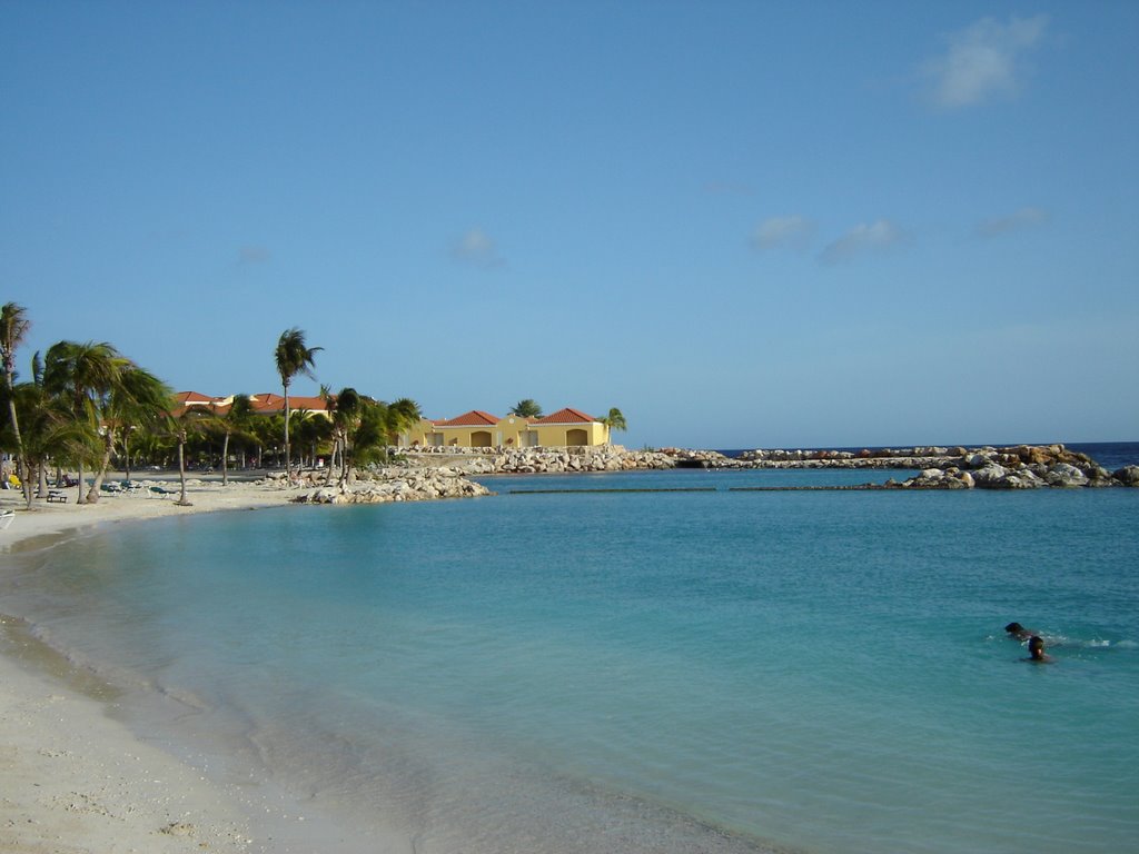 Mambo beach Curacao by ctvdoever