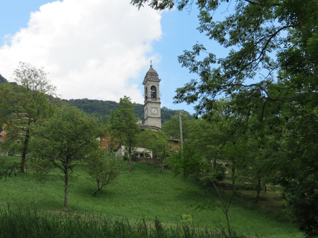 Il campanile della parrocchiale di Vedeseta by Willyco