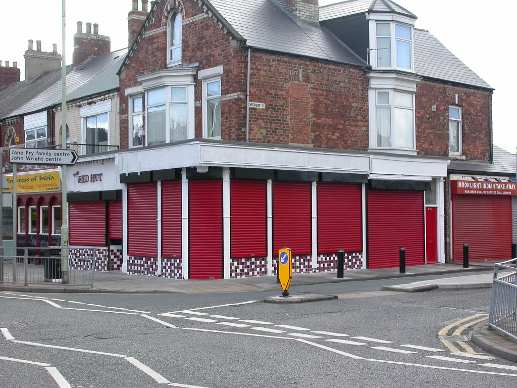 The Red Hut 2007 by Steve Chinnery