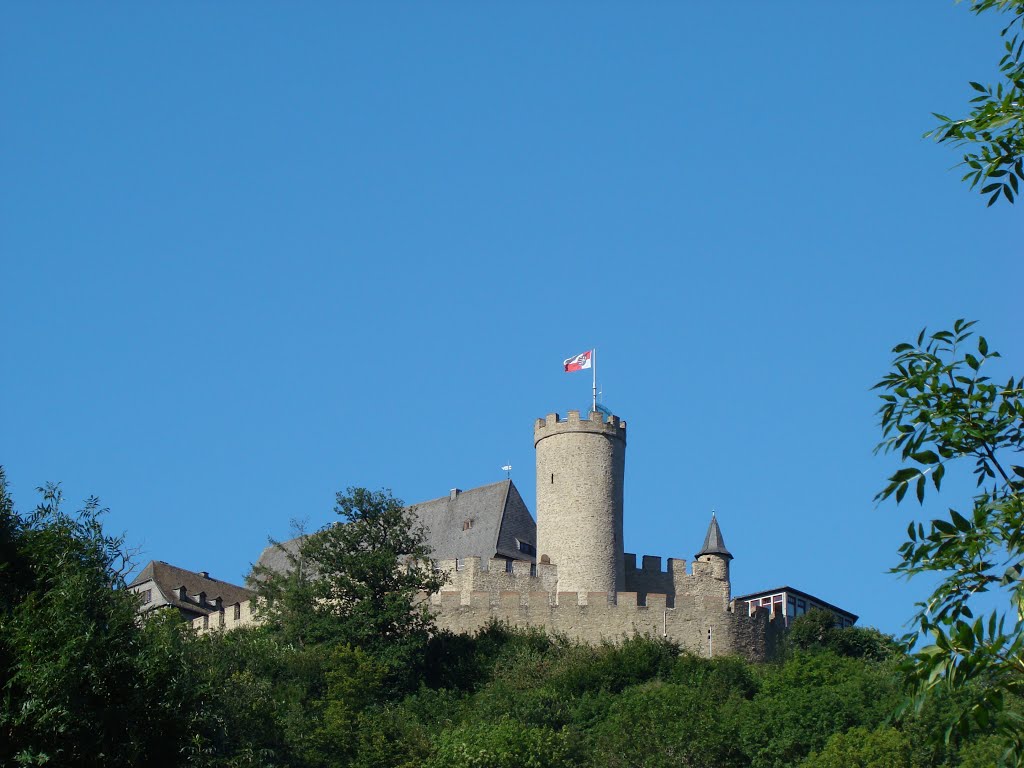 Biedenkopf (Burg Biedenkopf) August 2012 by DortmundWestfalica