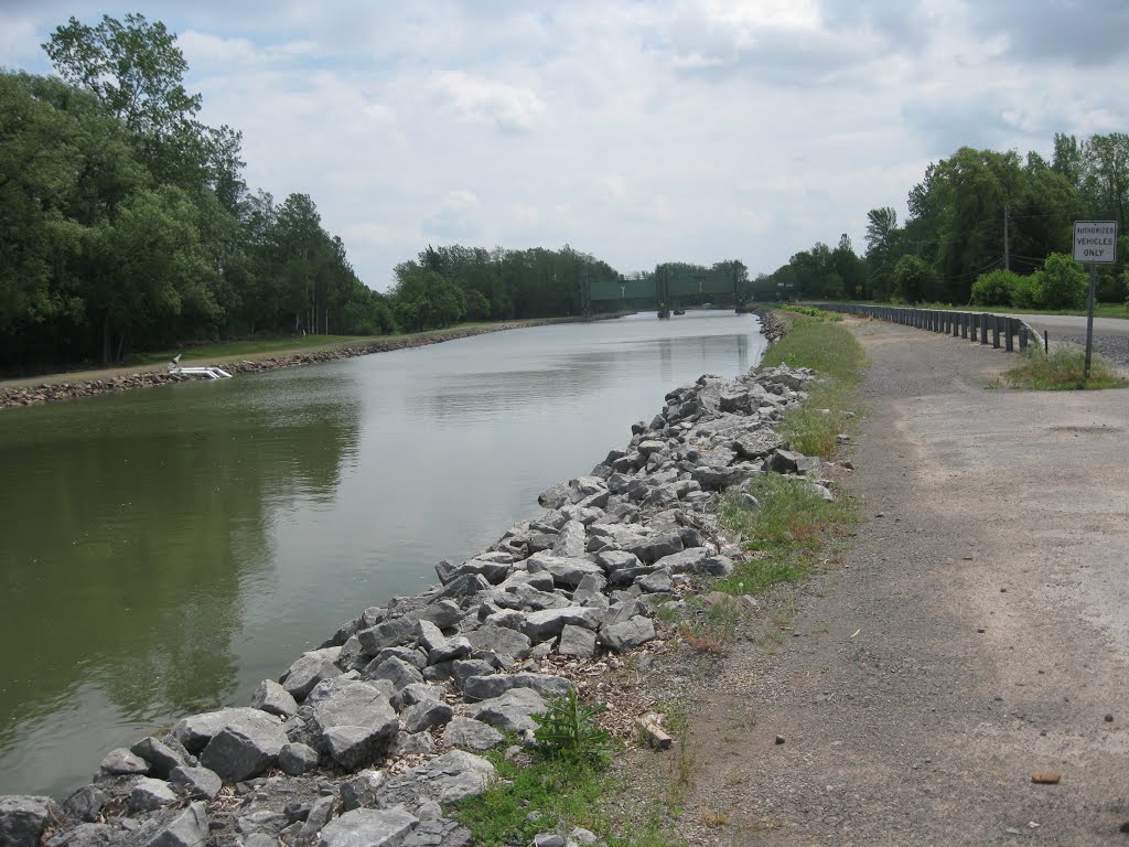 Erie Canal outside of Albion, NY on Hwy 2. by BudinOK