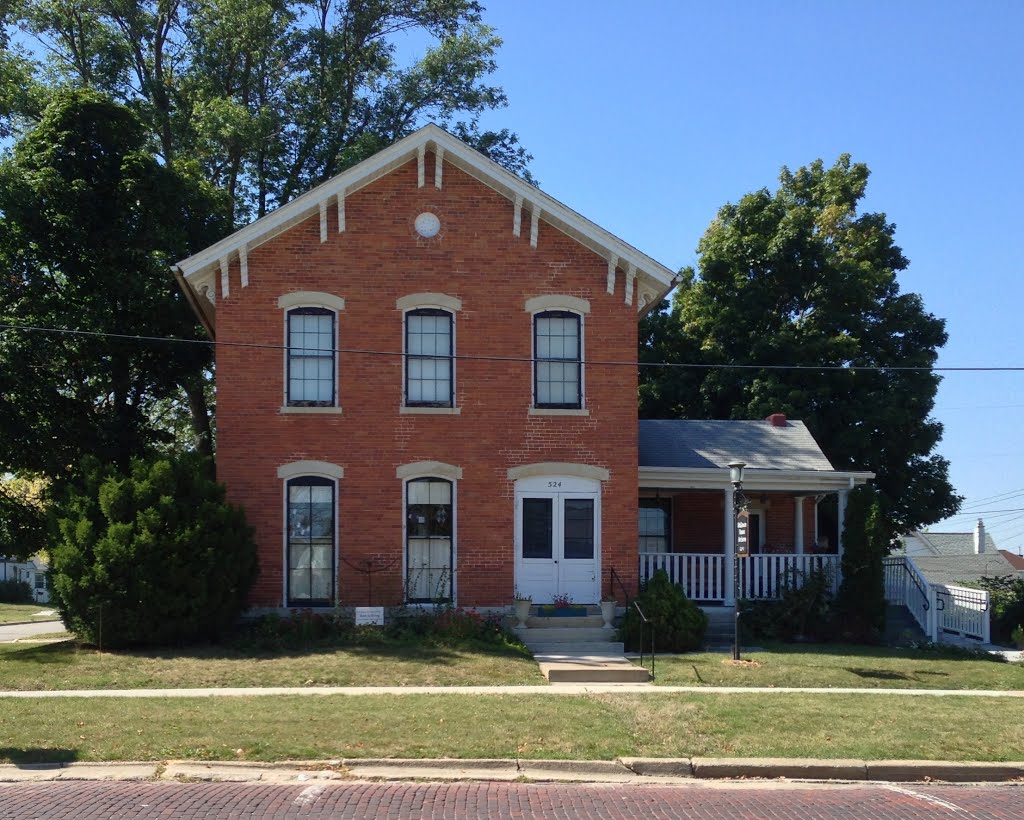 William and Phebe C. Dunn House by KingHawkFan