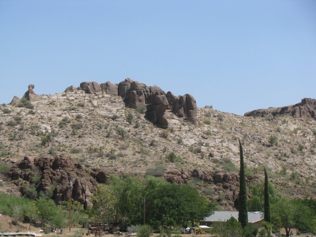 Near Kingman, NV by adaviel