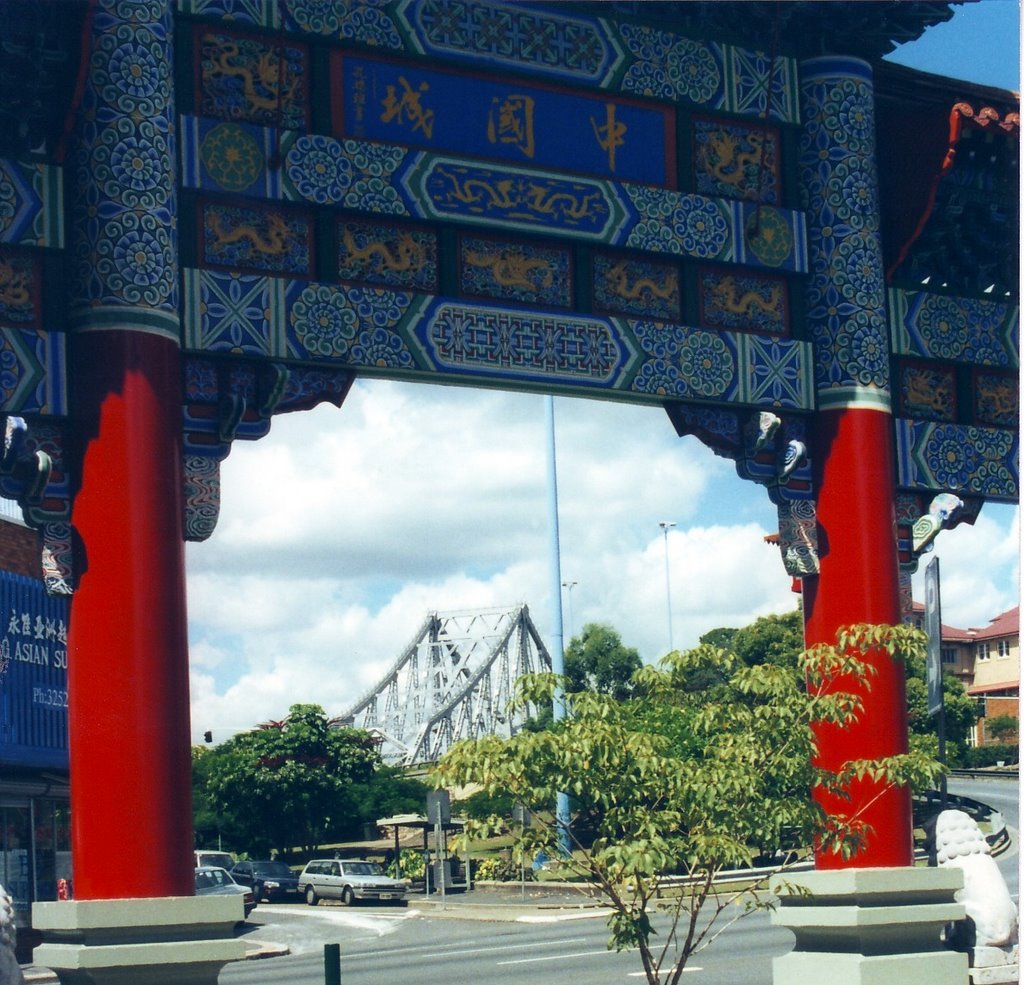 Chinatown and Storey Bridge, Brisbane by mashes_54