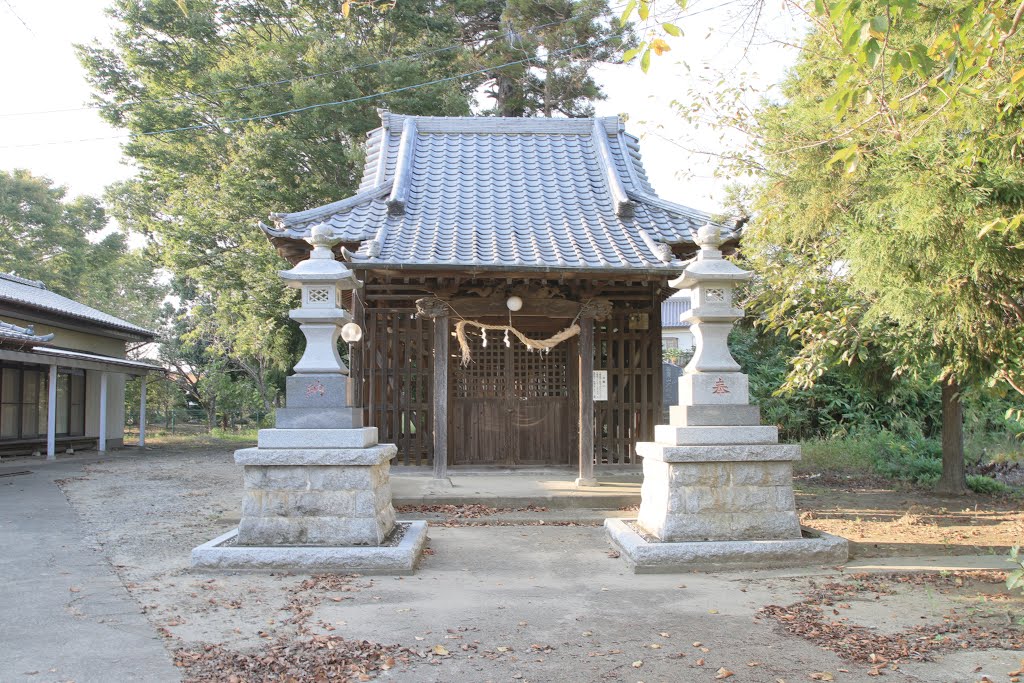 大房八幡神社 by baraji