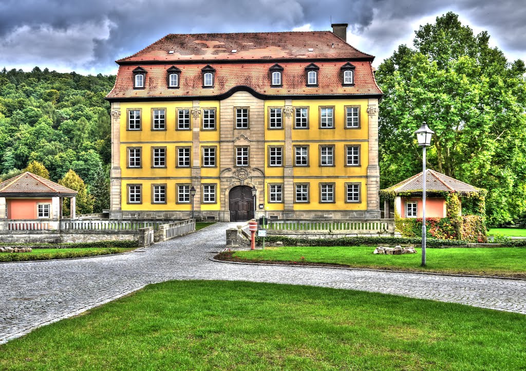 Schloß Gleisenau by meix-1