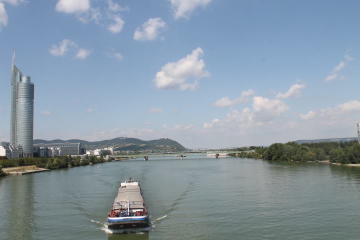 Donauinsel, Wien, Österreich/Austria by Alexis Maceratta