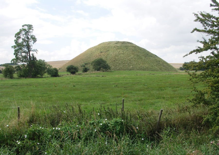 Silbury Hill by Mitmount