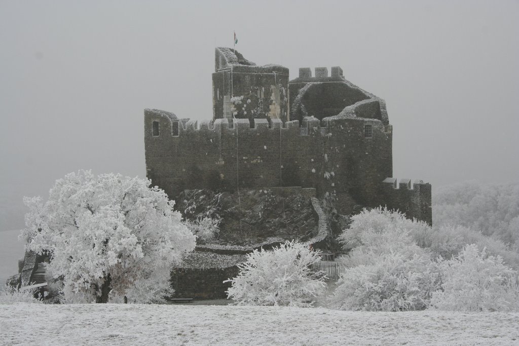 Hollókő in winter by Hekker Géza