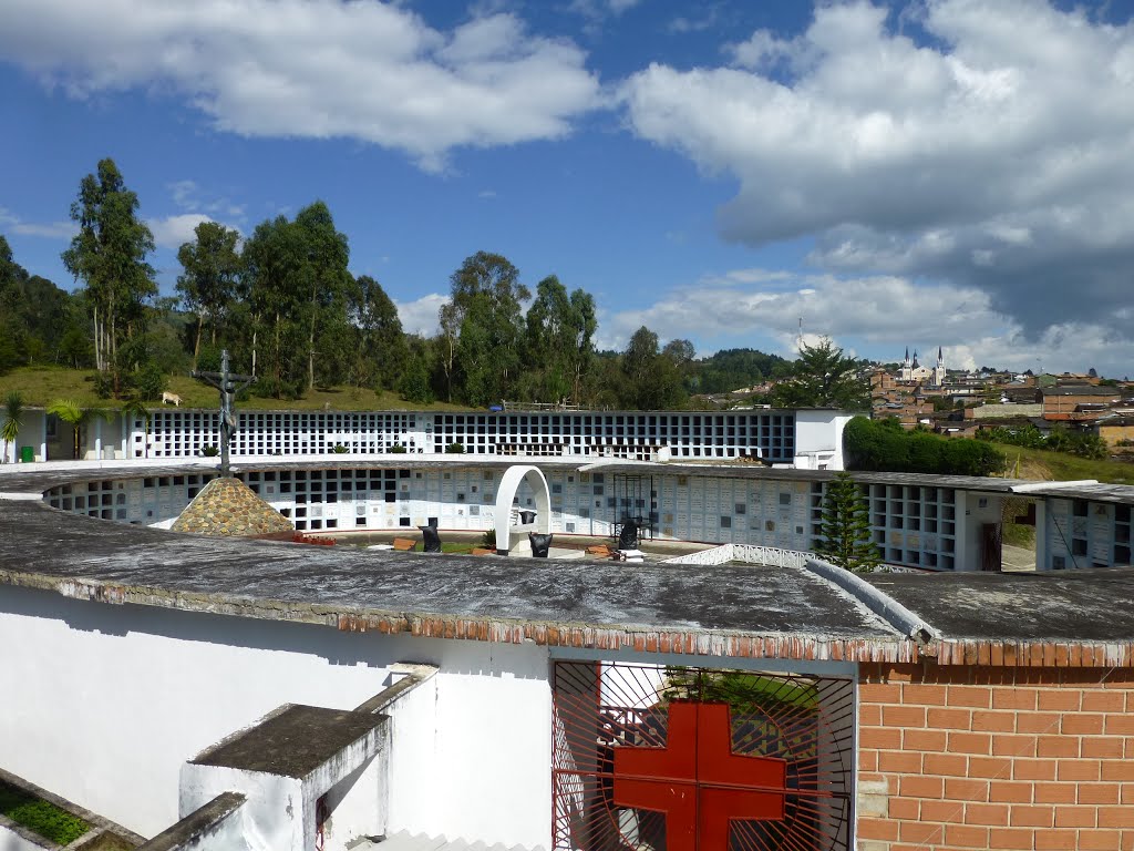 Cementerio de Abejorral, Antioquia, Colombia by luchogu