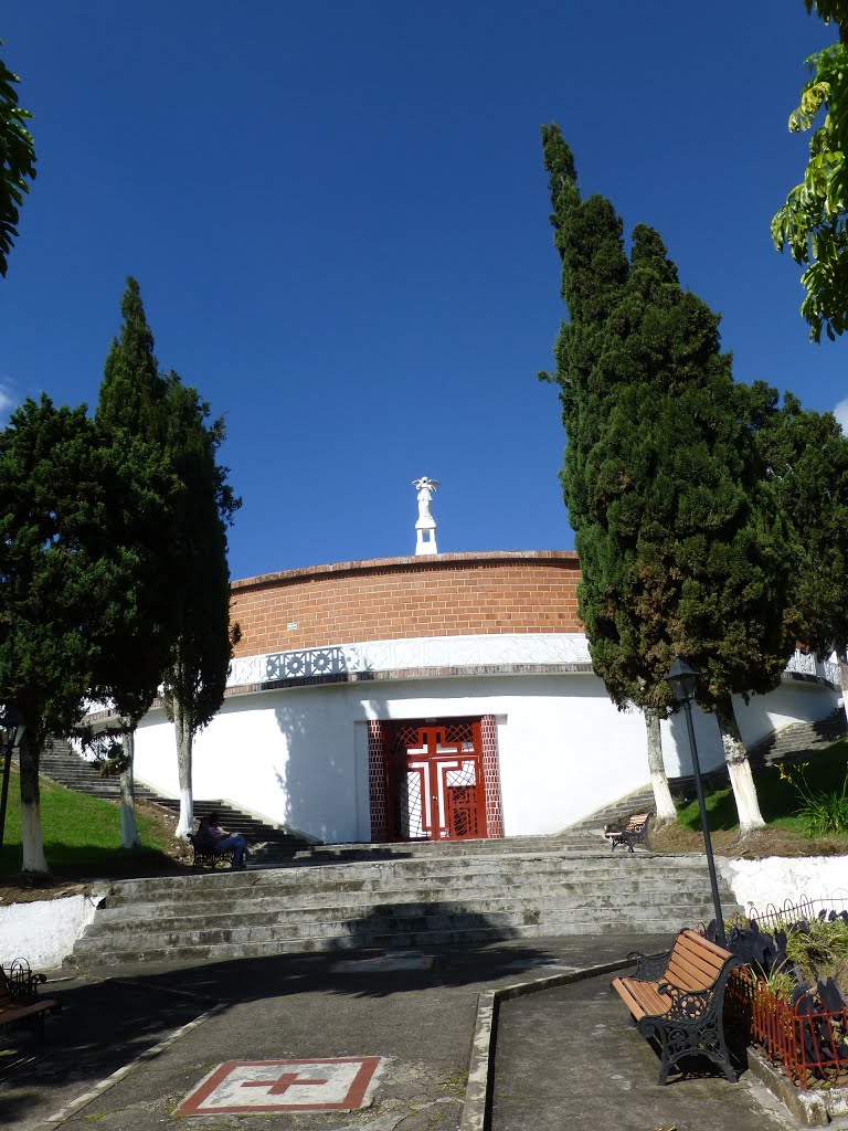 Cementerio de Abejorral, Antioquia, Colombia by luchogu