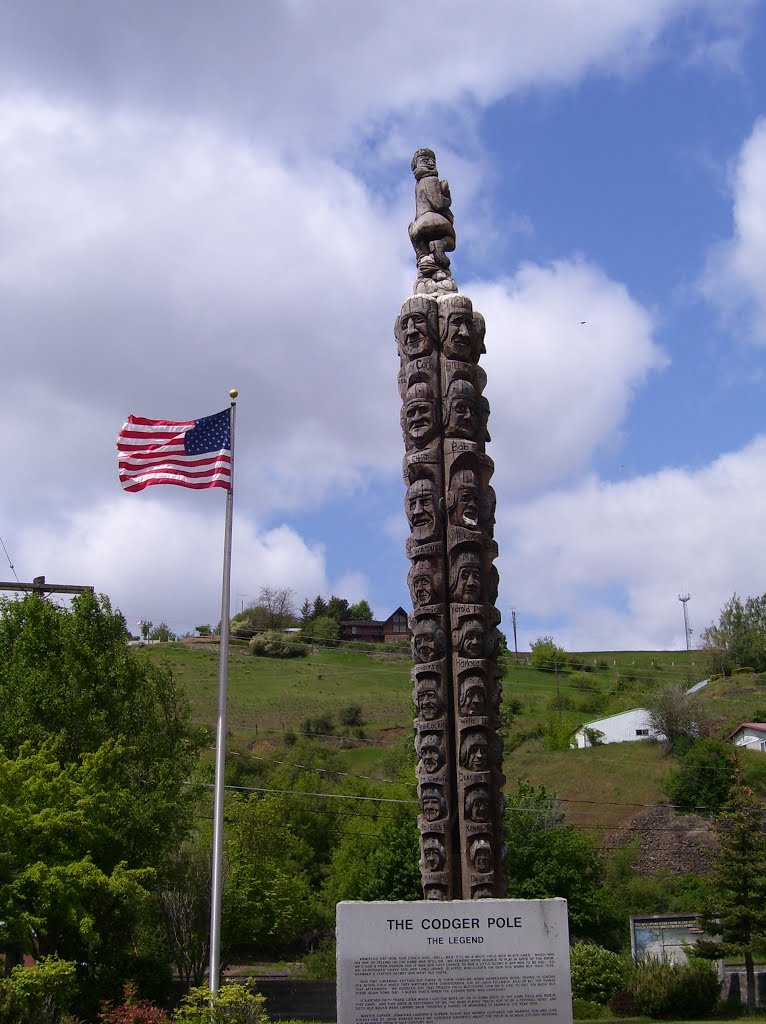 Codger Pole - Colfax, Washington, USA by WestslopeCutthroat