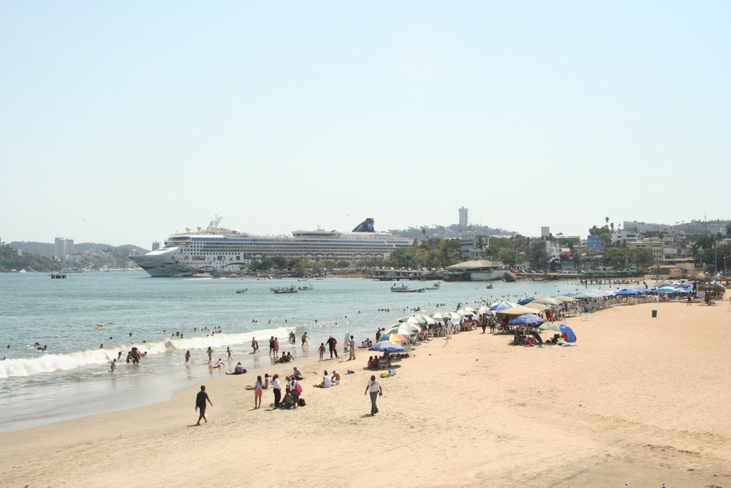 Acapulco beach by john ripper