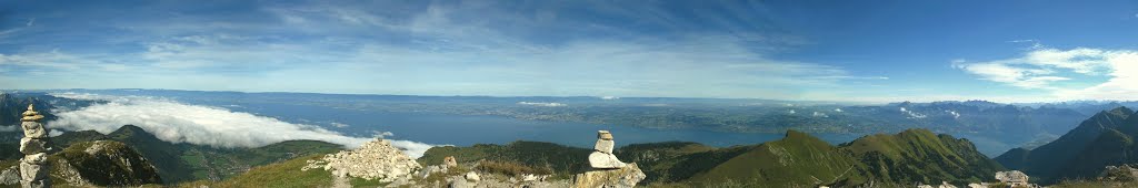 Panoramique du Lac Léman en entier !! by Joël Duperrier