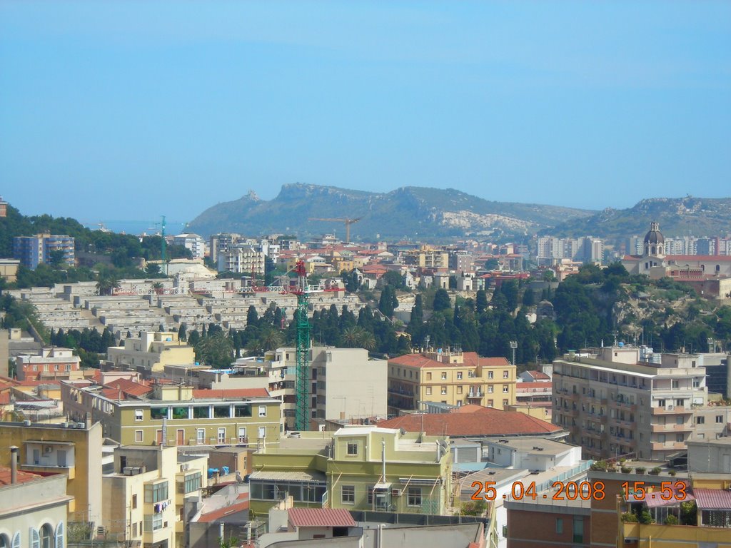 Cagliari, panorama con vista della Sella del Diavolo by Simone Giovanni Card…