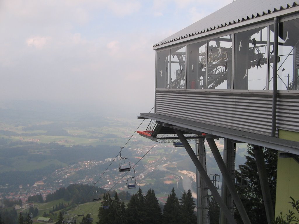 Bergstation Mittagspitze..by Werner Rathai by WEOSRA