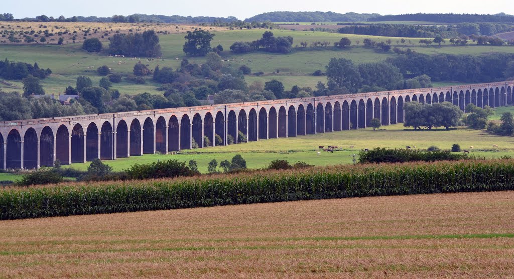 The Welland Viaduct at Seaton and Harringworth by AndyDij