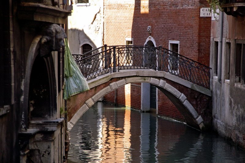 Ponte a Venezia by paolo polidori