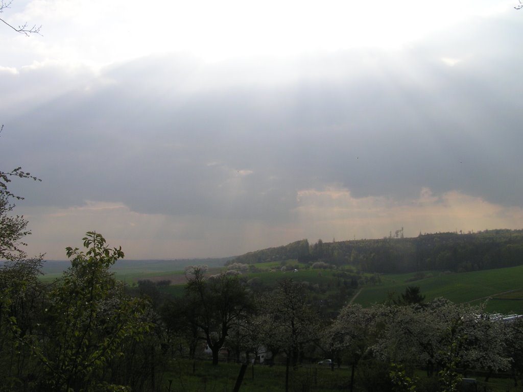 Und wieder begann die Herrschaft der Sonne... by Peter Stucken