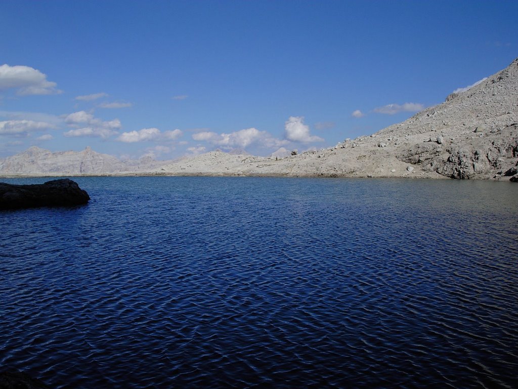 Lago Pisciadu by Michele Benvegnu