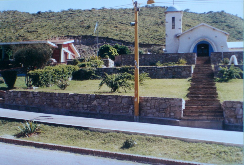 Argentina - San Luis, Potrero de los Funes by Carlos Petracca