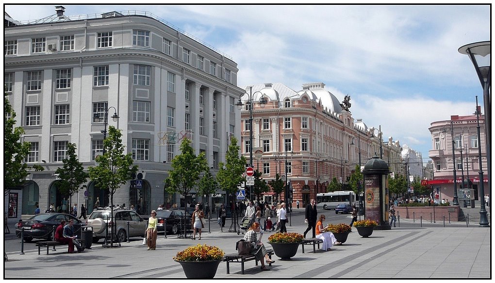 Gediminas avenue by Tomas Pavliukaitis