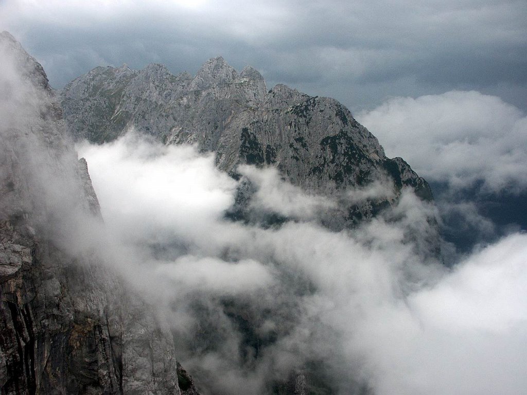 Schlechtes Bergwetter! by Herr Sonstiges