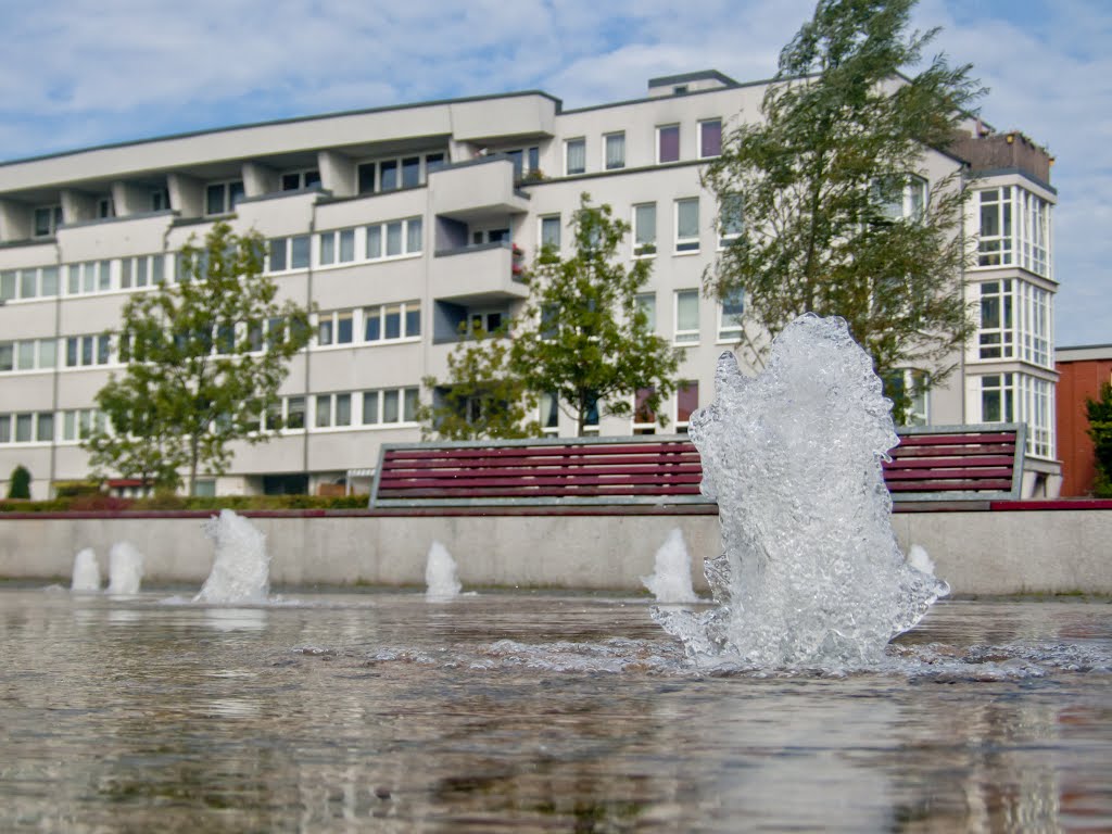 Parkbänke und Brunnen by www.fotograf1.npage.de