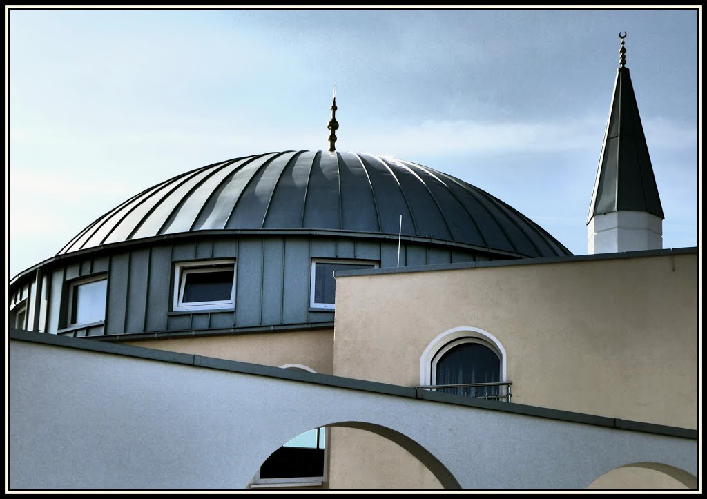 Alfter-Witterschlick - Moschee, Nordansicht by Lothar for Panoramio