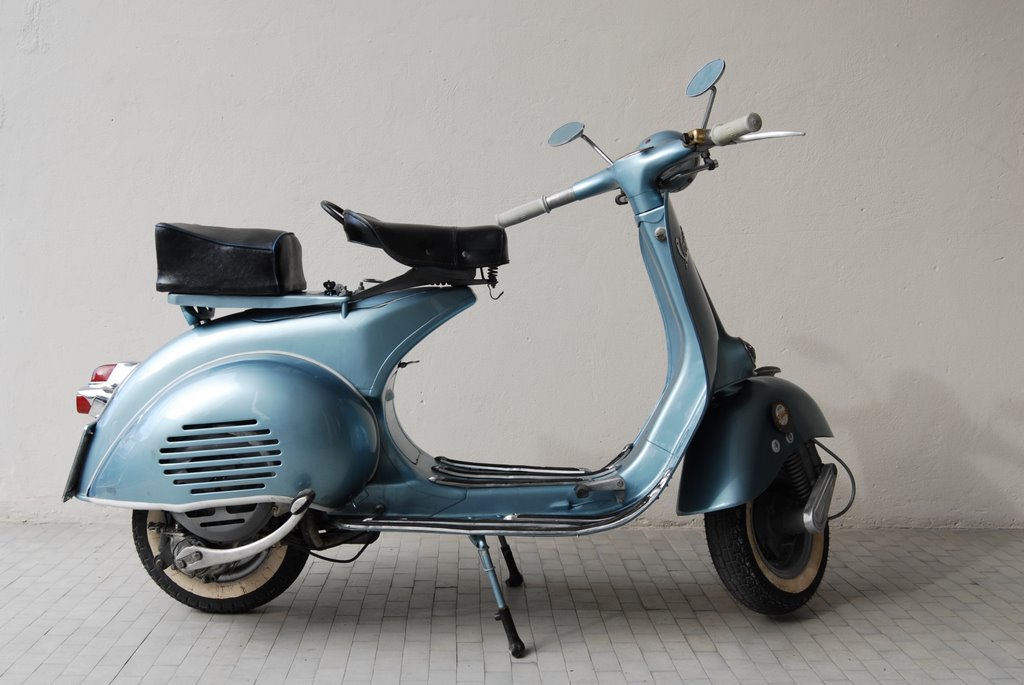 La mia Vespa 150cc - 3 marce. 1957 by picassino