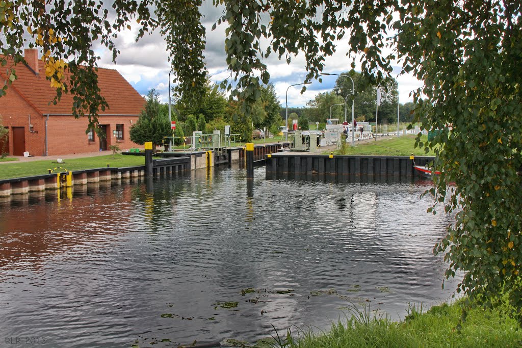 Banzkow, Schleuse 2013 by Mecklenburg pro Panoramio