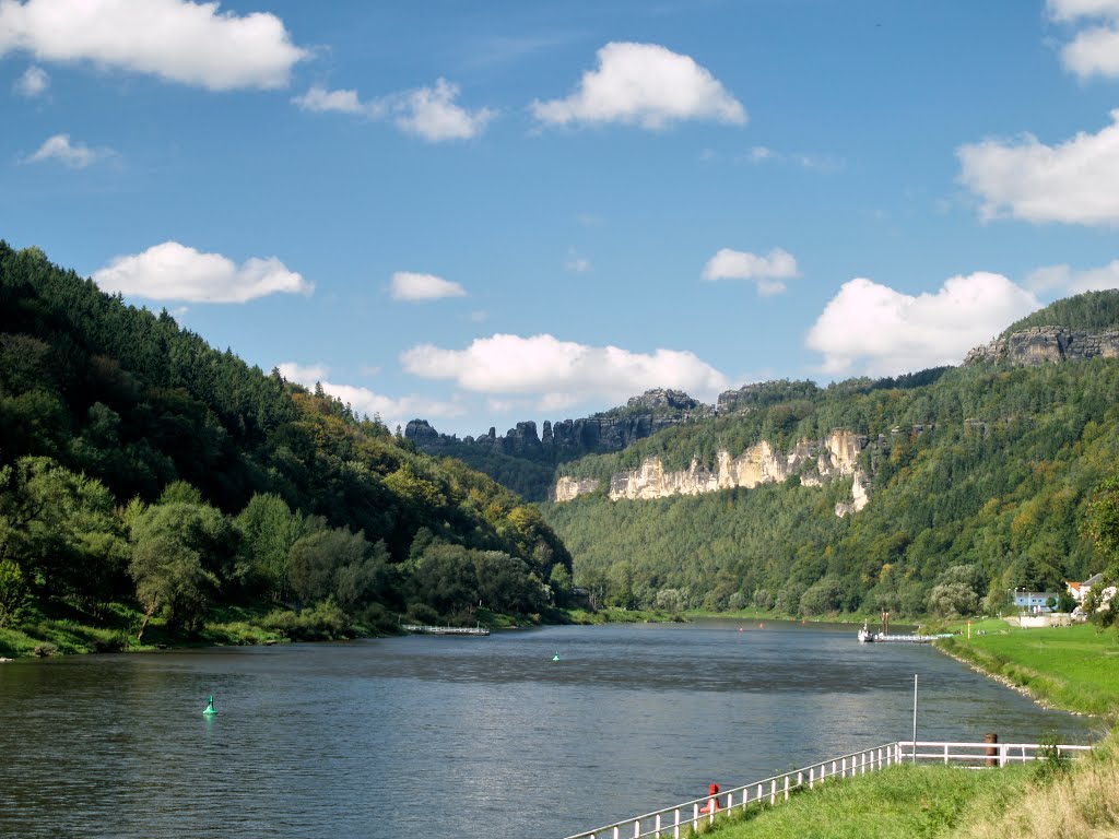 River Elbe by Marketa.L