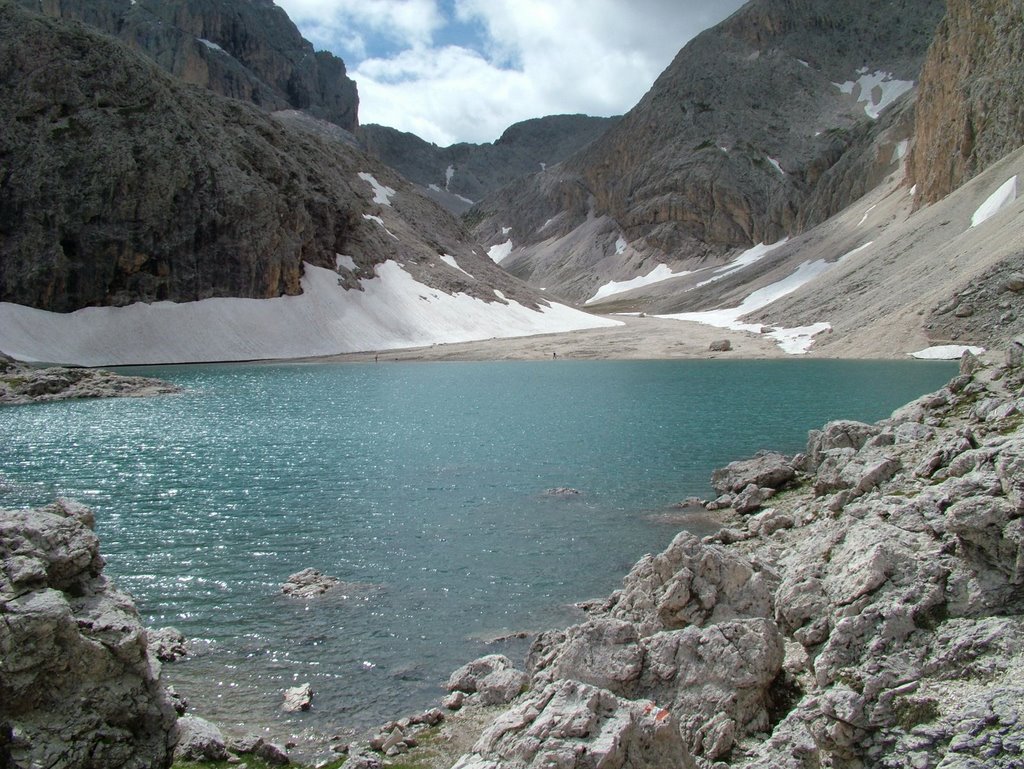 Lago d'Antermoia, Canazei by Michele Benvegnu