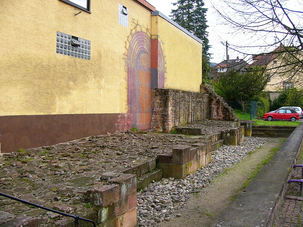 Schönau: Reste der Klosterkirche - Hauptportal by der_odenwaelder