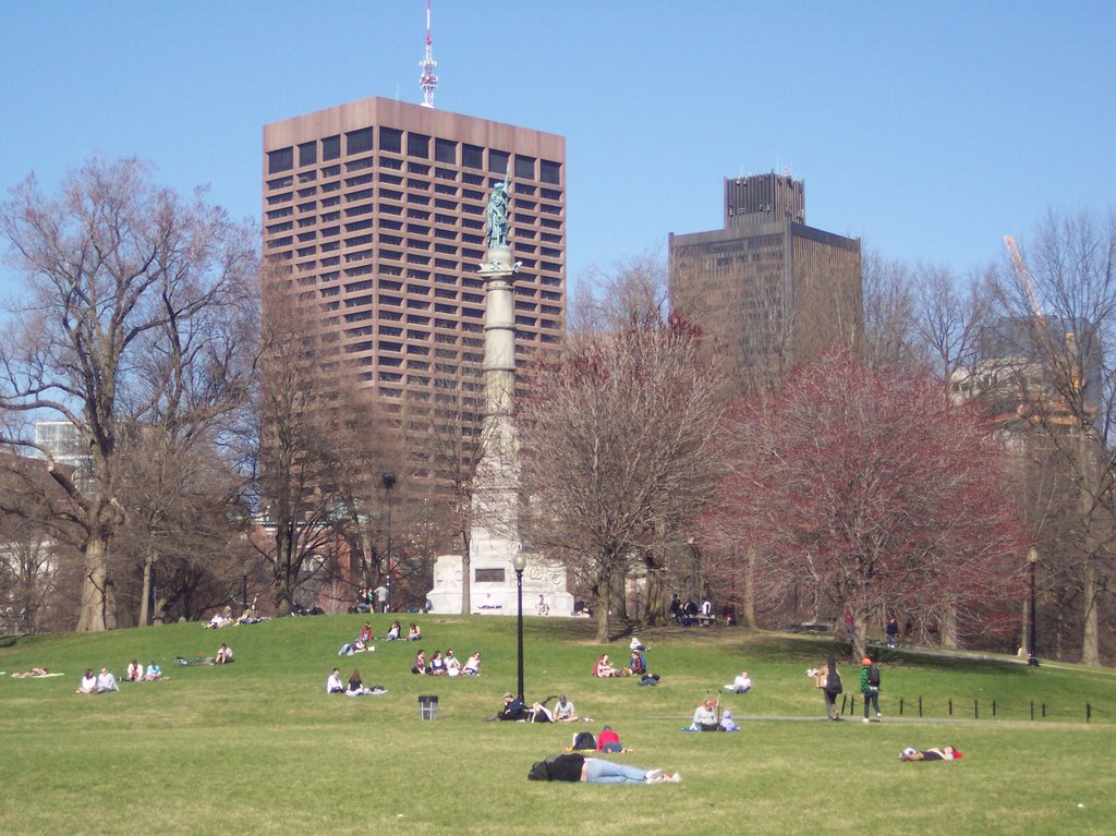 Middle of Boston Common by kdfitzmo