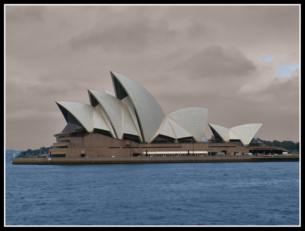 Sydney Opera by Mark10